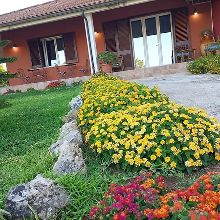 Vento Del Sud Bed & Breakfast